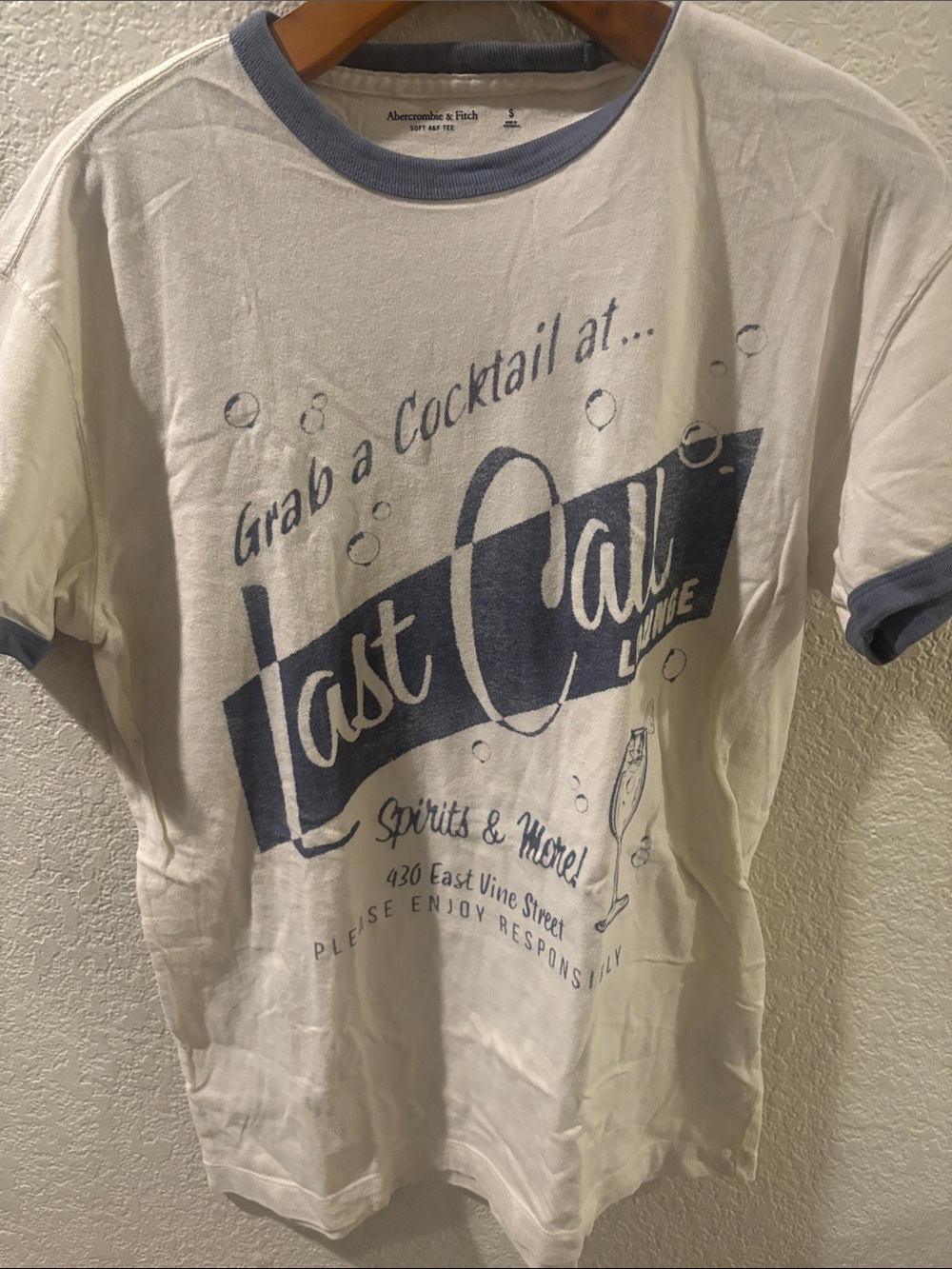 Abercrombie & Fitch White Tee with Blue Graphic and Trim